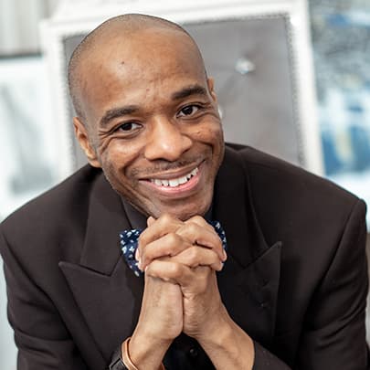 Portrait of Stephen Wiltshire 2021 - Image library