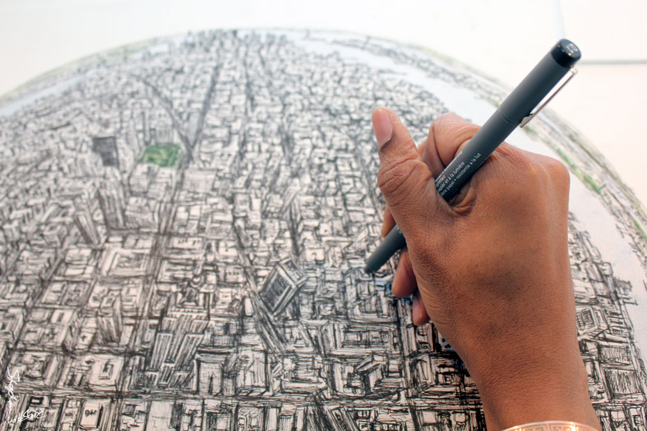  Drawing Globe of New York - Stephen Wiltshire Image Library - Photo album